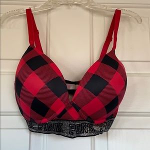 VS Pink wireless bra 32DDD